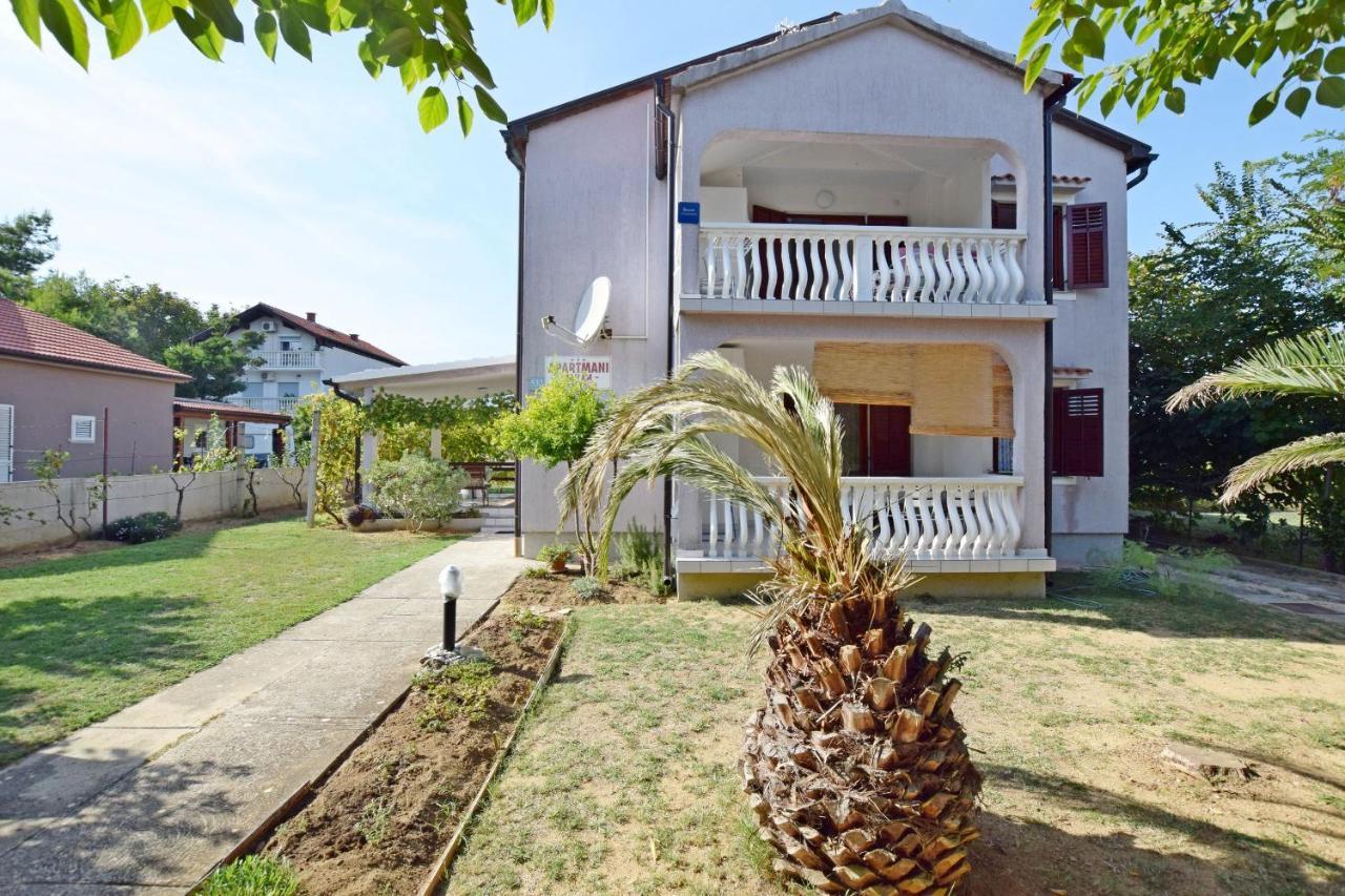Apartments Keti Nin Luaran gambar