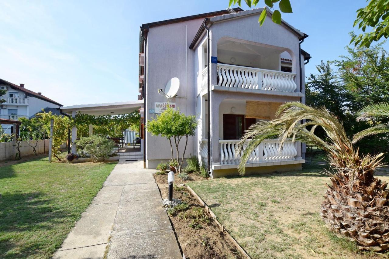 Apartments Keti Nin Luaran gambar